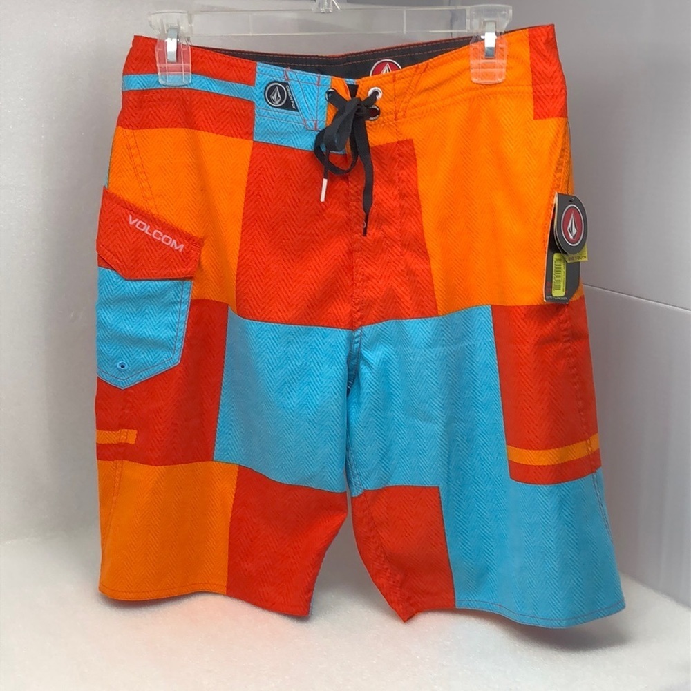 NEW VOLCOM Board Shorts Maguro Blocks Pure FUNction Big Boys Beach Pool 29/18
